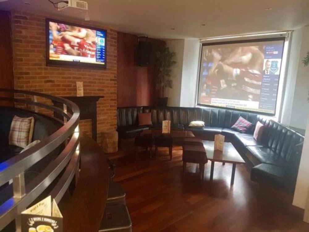 Whites Hotel Newcastle Upon Tyne Esterno foto